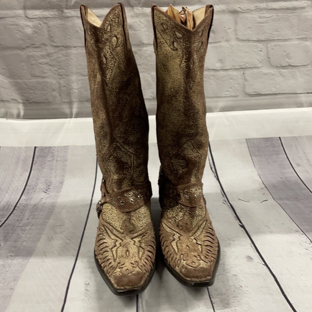 Mia Eagle Cowboy boots
